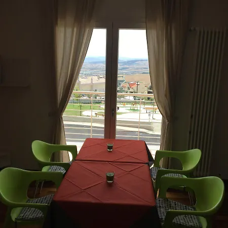 Amaranto Nocleg ze śniadaniem 3*